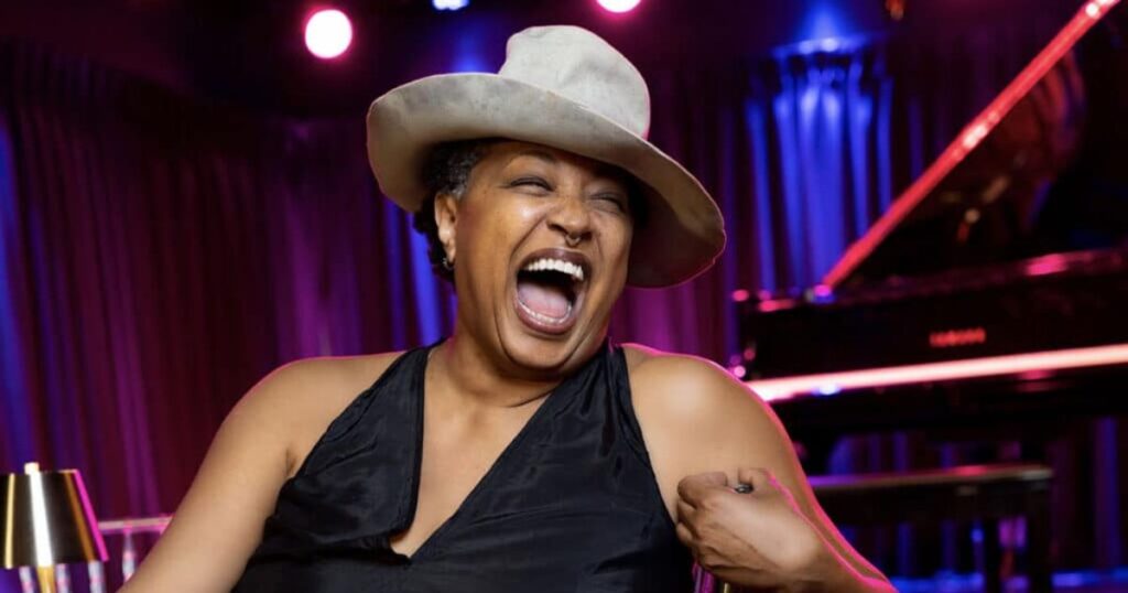 How Lisa Fischer Makes Money